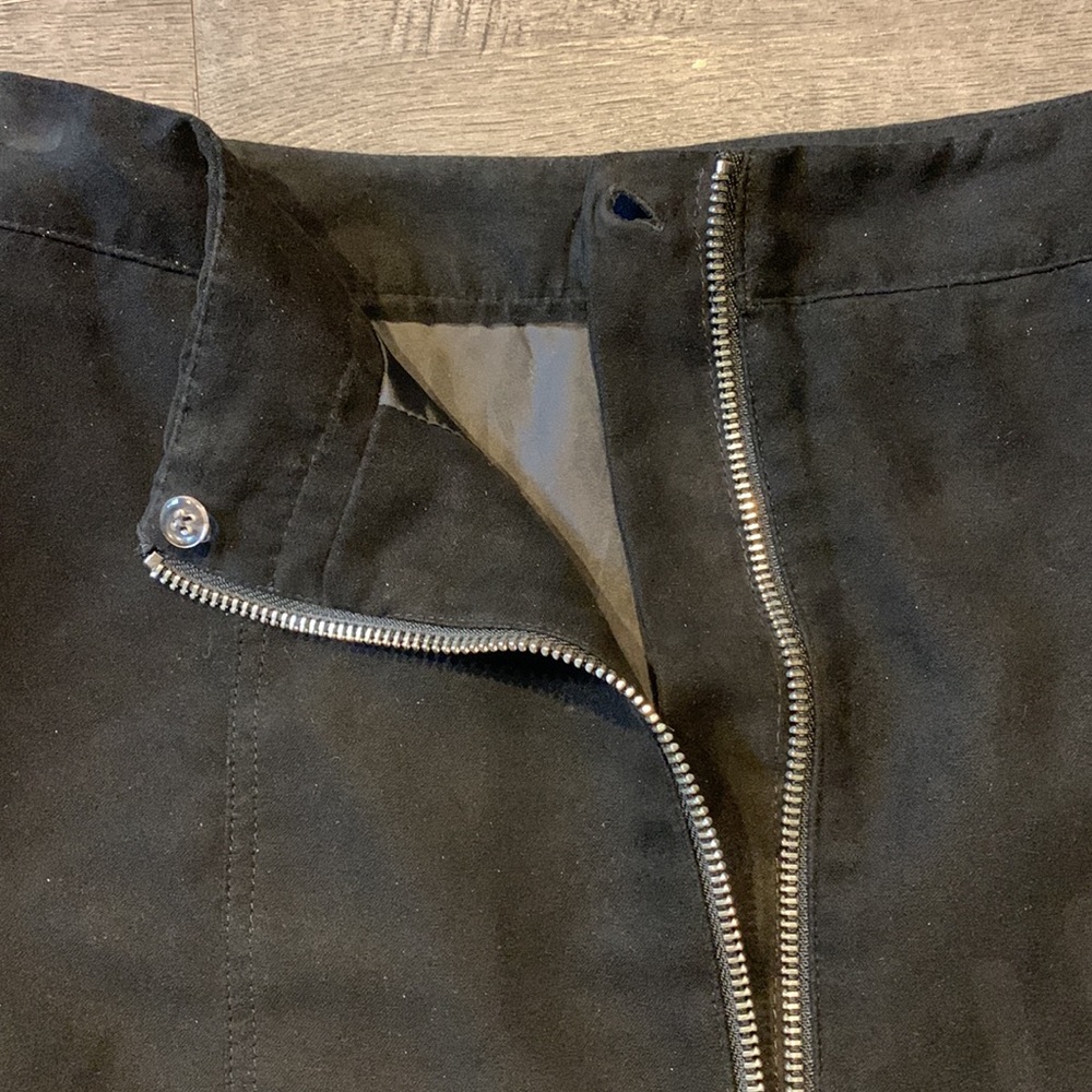 H&M A-line black zip up mini skirt | size xs - Picture 2 of 8